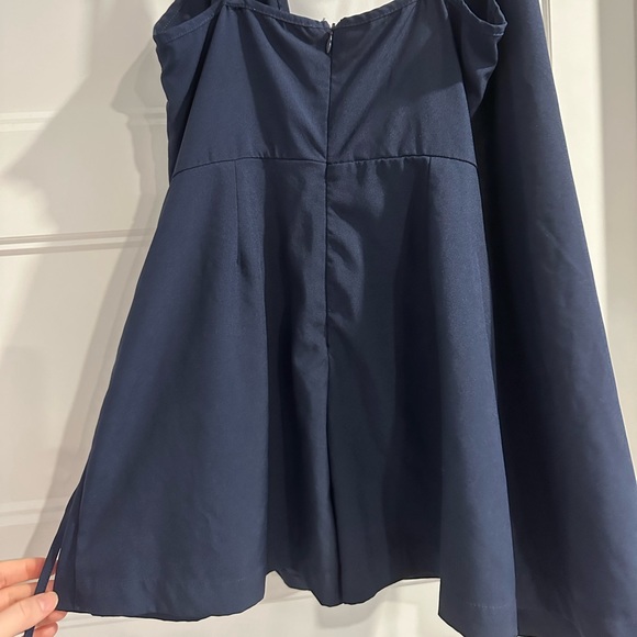 Favlux Fashion Women’s Wrap Romper (NEVER WORN) - size Medium - Picture 6 of 7